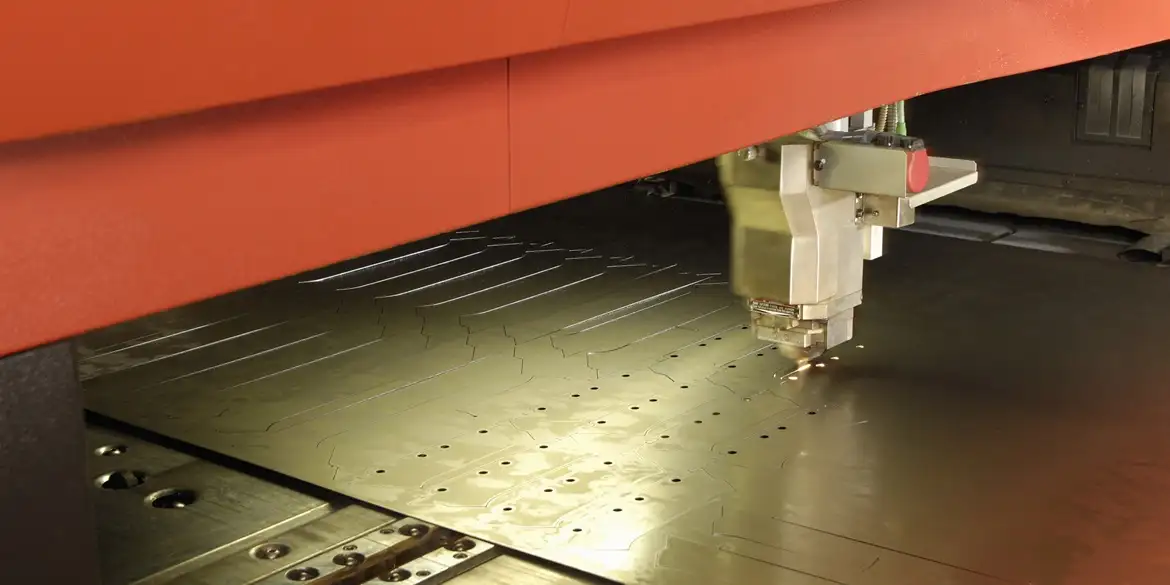 wycinanie laserowe w metalu